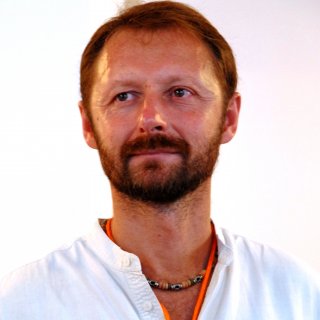 Игор Незовибатко